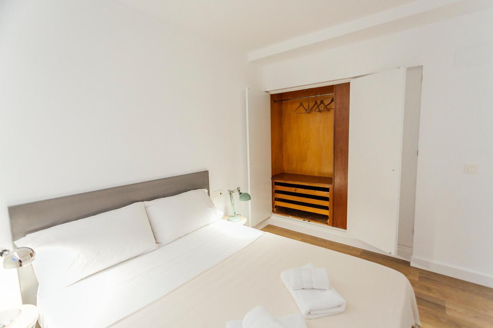 Decorated And Renovated- 2Bd 2Bth- Center Apartment เซบีญา ภายนอก รูปภาพ