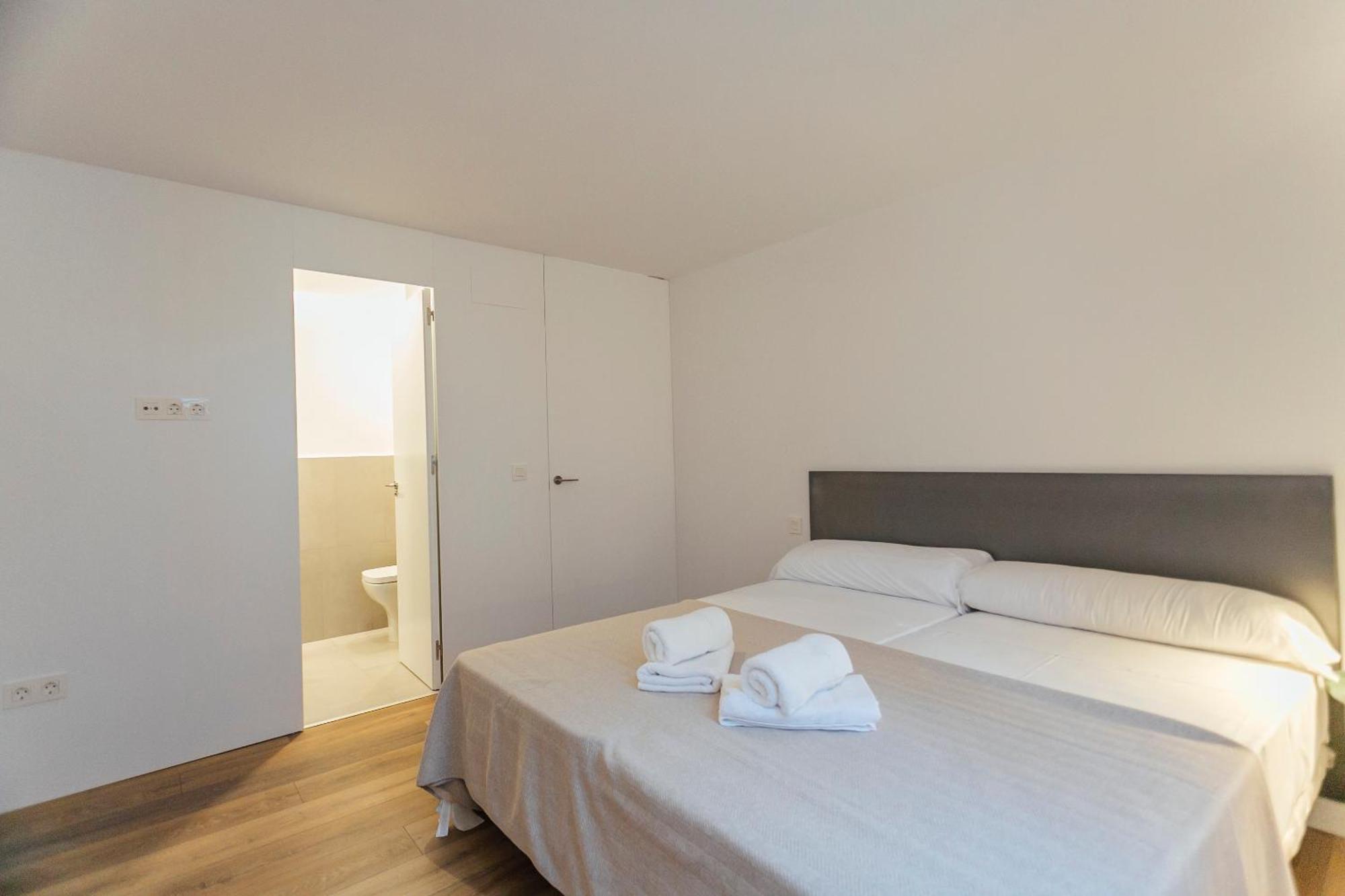 Decorated And Renovated- 2Bd 2Bth- Center Apartment เซบีญา ภายนอก รูปภาพ