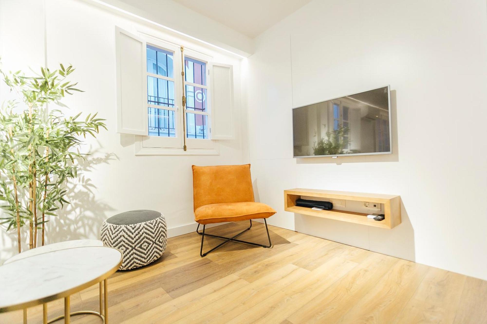 Decorated And Renovated- 2Bd 2Bth- Center Apartment เซบีญา ภายนอก รูปภาพ