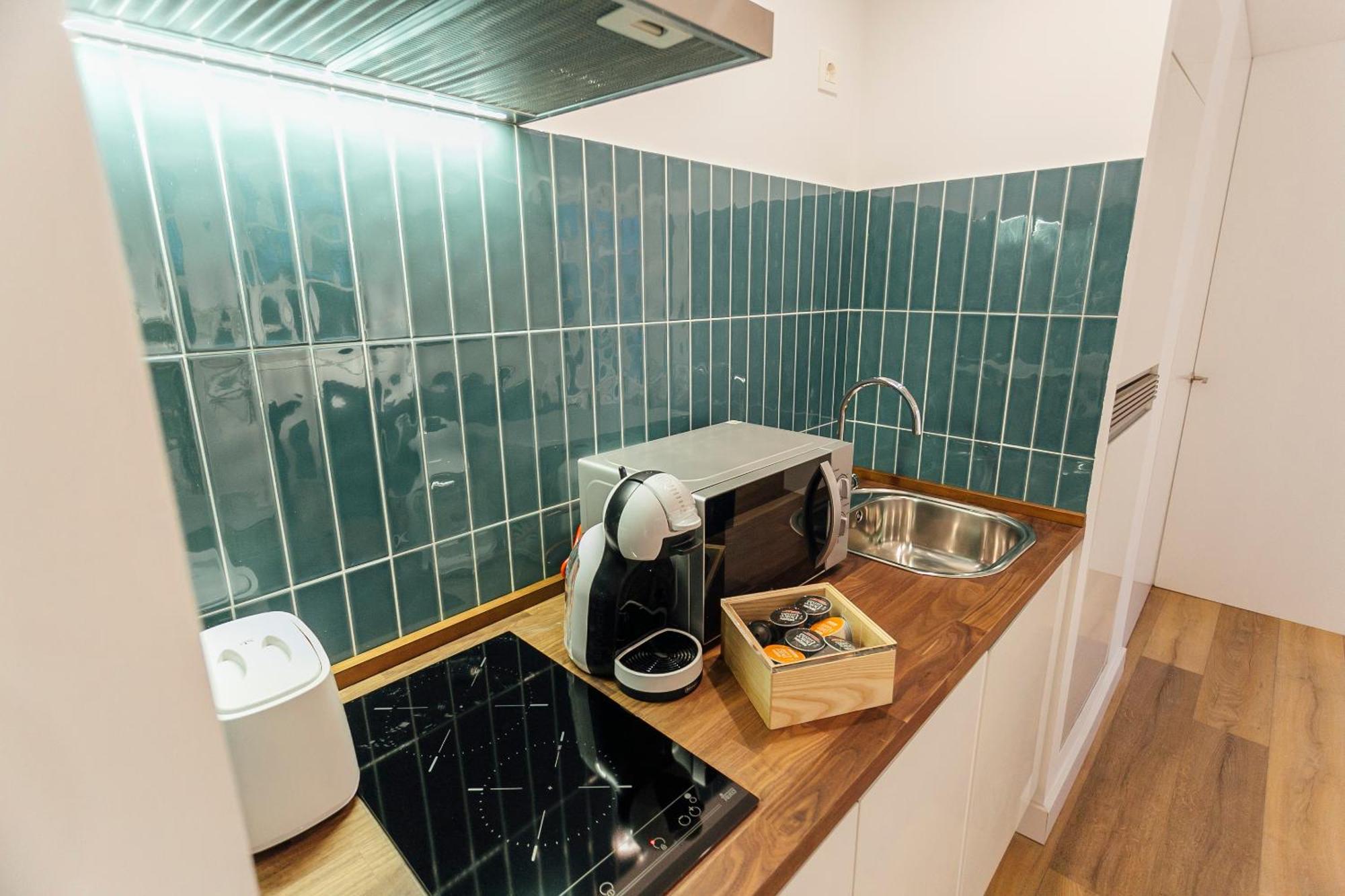 Decorated And Renovated- 2Bd 2Bth- Center Apartment เซบีญา ภายนอก รูปภาพ